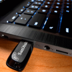 Pendrive Sandisk Ultra Shift 128GB USB 3.0 Leitura até 100MBs